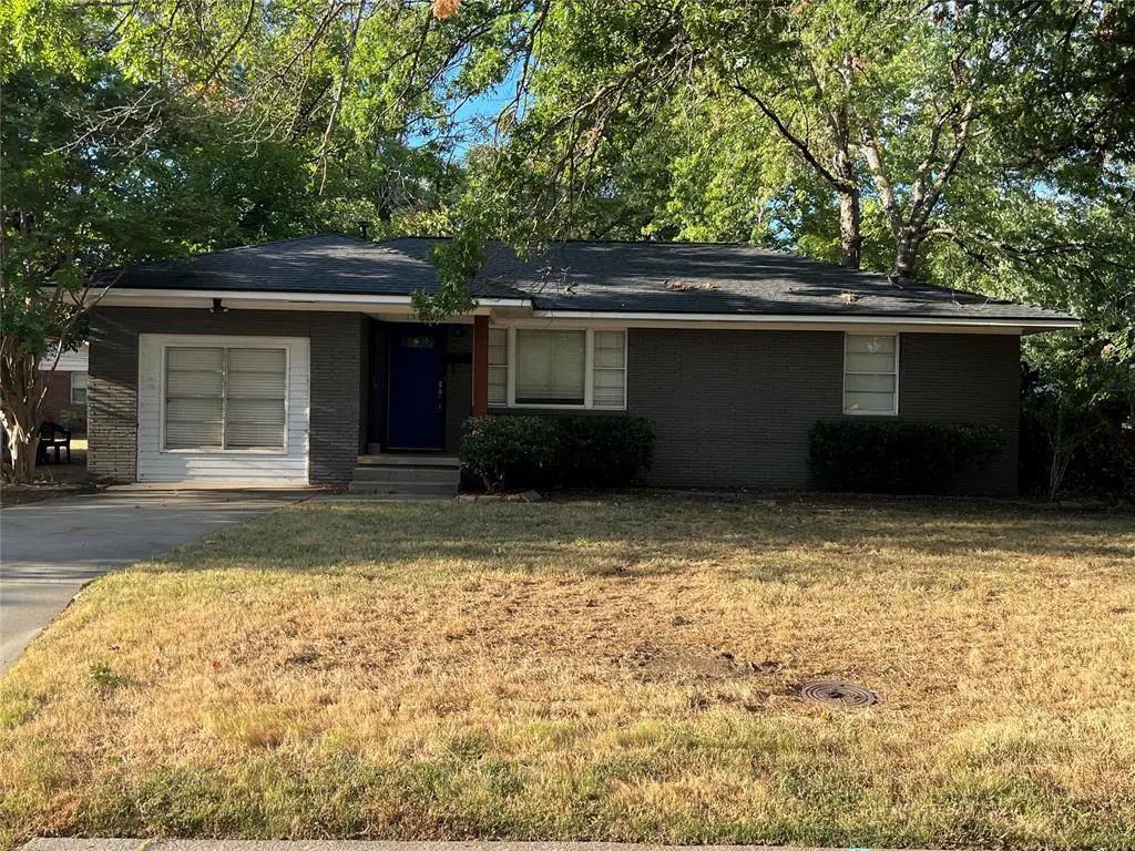 1519 S Windsor Way, Norman
