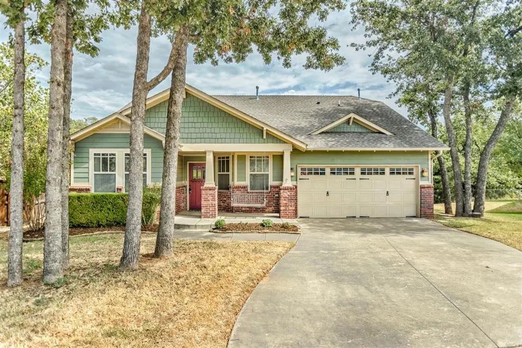 4949 Yellow Woods Way, Edmond