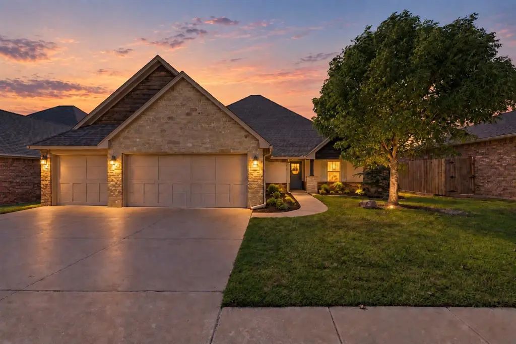 18717 Havenbrook Road, Edmond