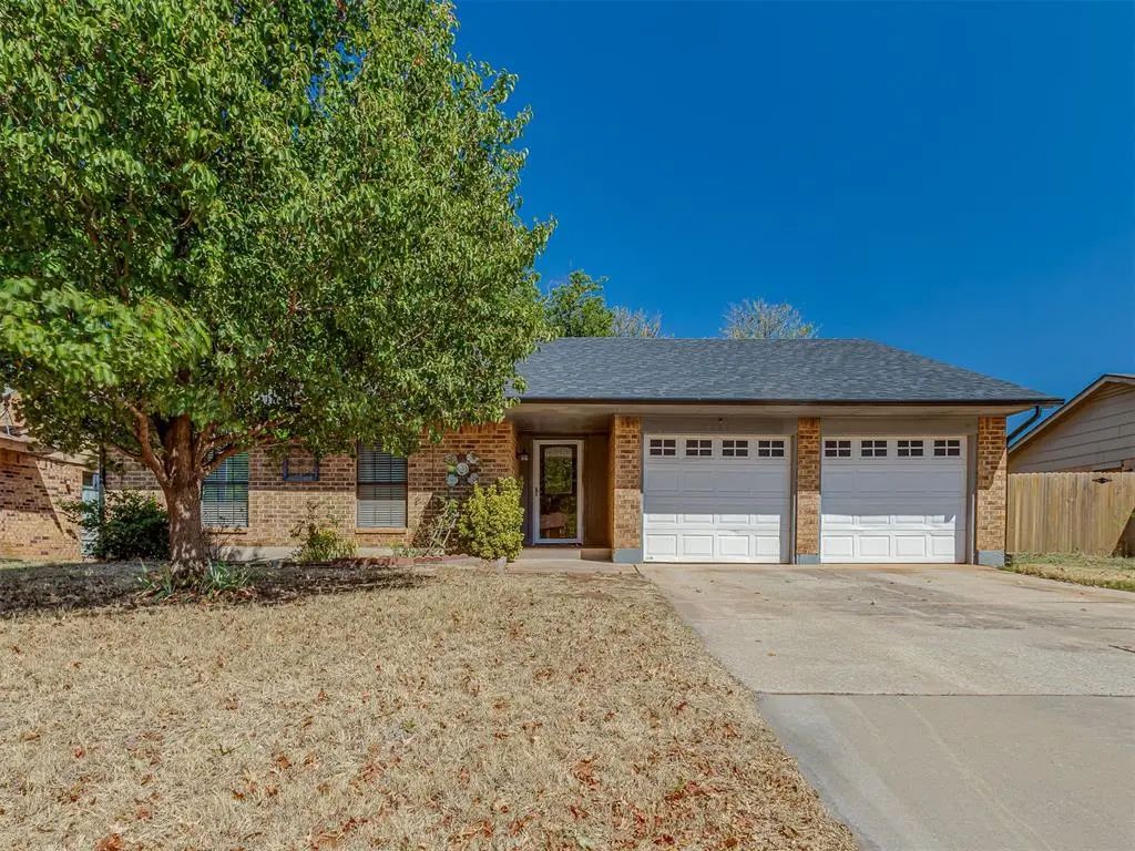 1101 Lapwing Road, Edmond