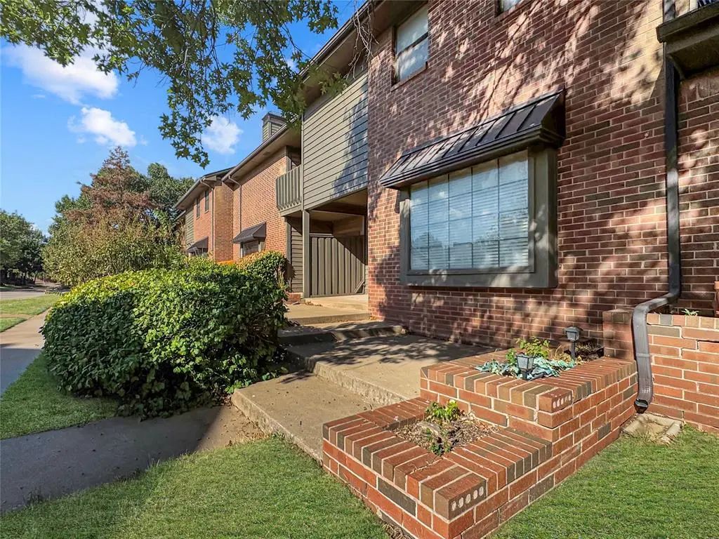 11300 N Pennsylvania Avenue 112, Oklahoma City