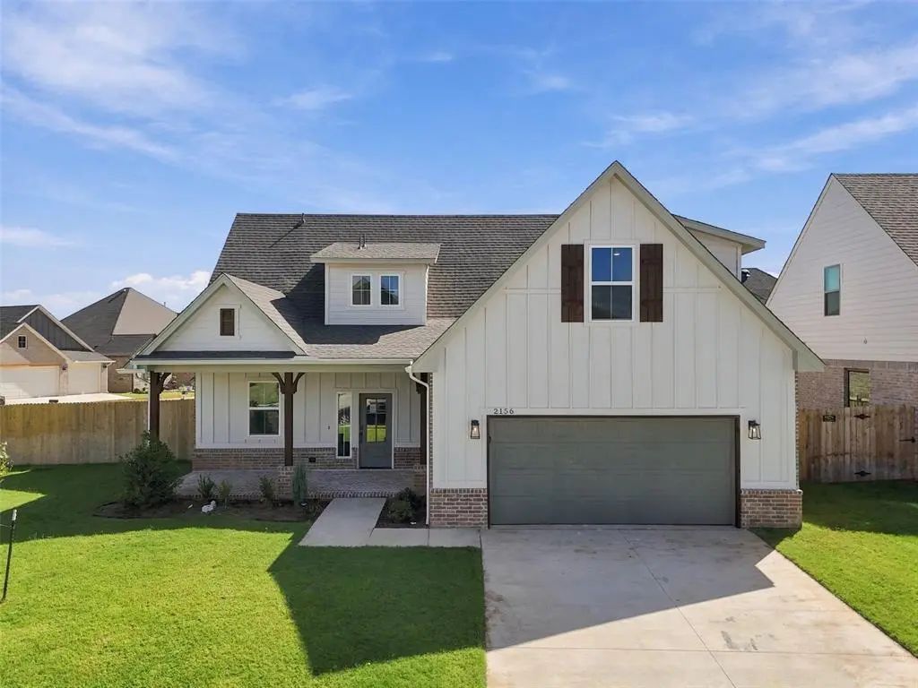 2156 Josslyn Place, Edmond