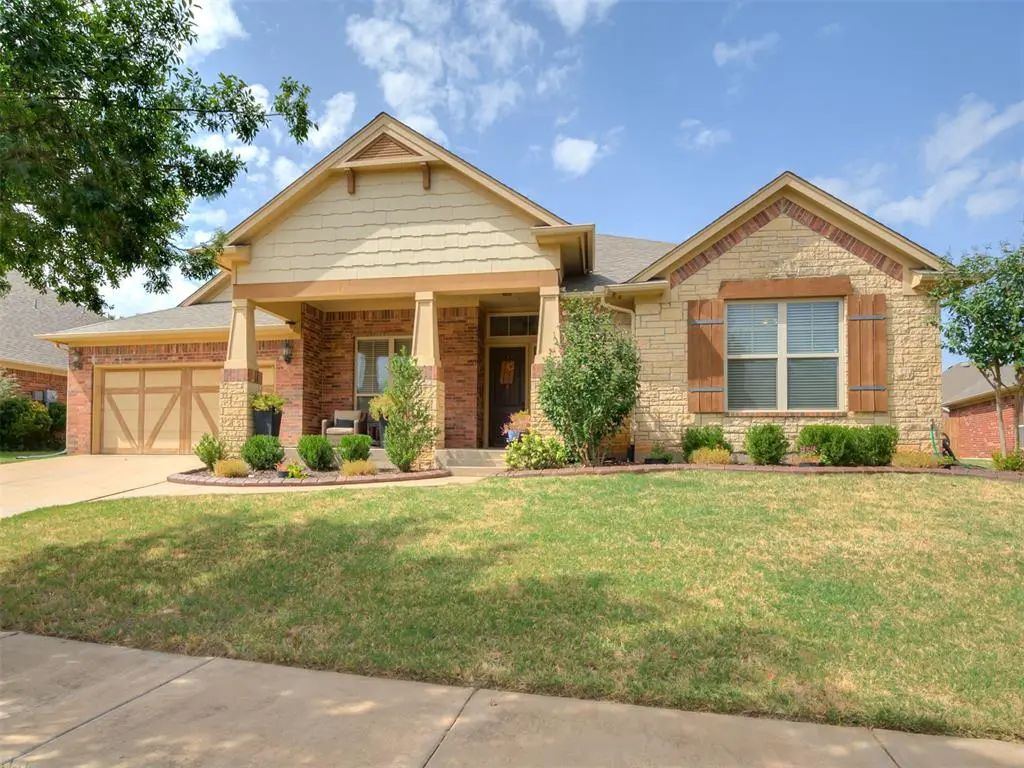 18401 Mesa Road, Edmond