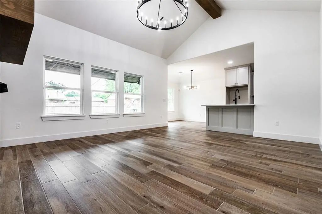 3113 E Noble Drive, Edmond
