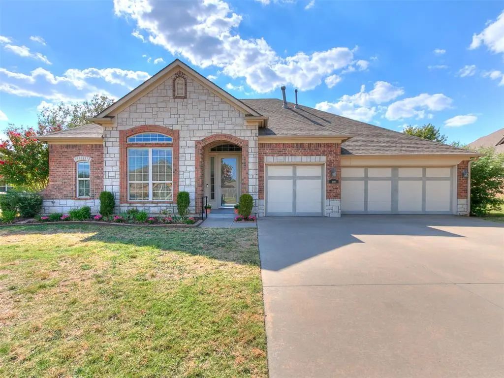 MLS Number 1250301 in the city of Norman Homes for Sale by Carrington Place, the zipcode of 73072