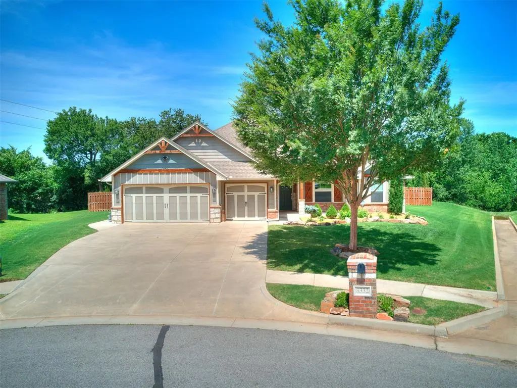 Residential Real Estate for Sale located in the neighborhood of Hampden Hollow Iii, in the city of Edmond, OK