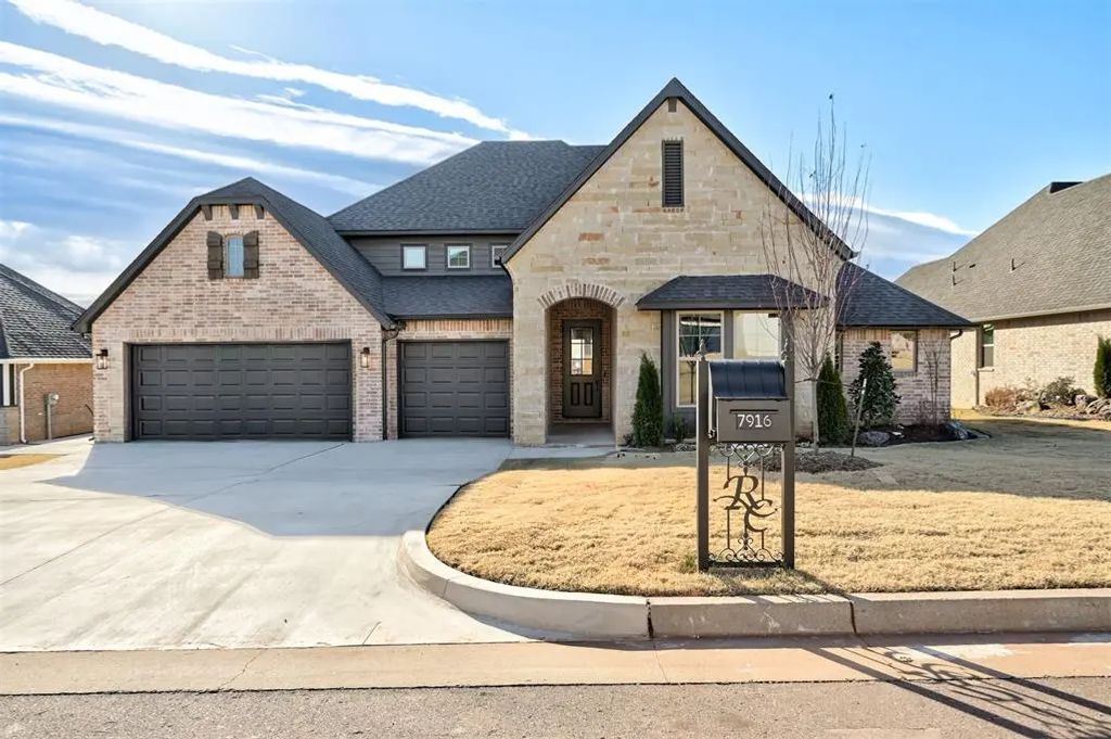 7916 Amber Ridge Drive, Edmond