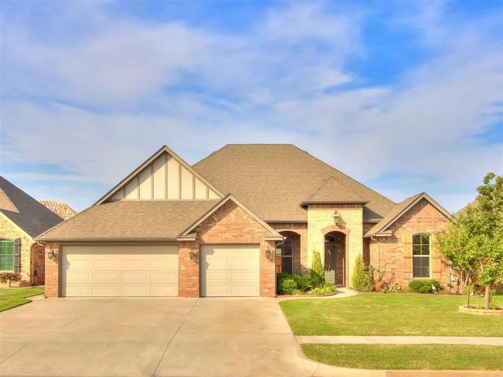 Residential Real Estate for Sale located in the neighborhood of Sendera Lakes 2, in the city of Oklahoma City, OK