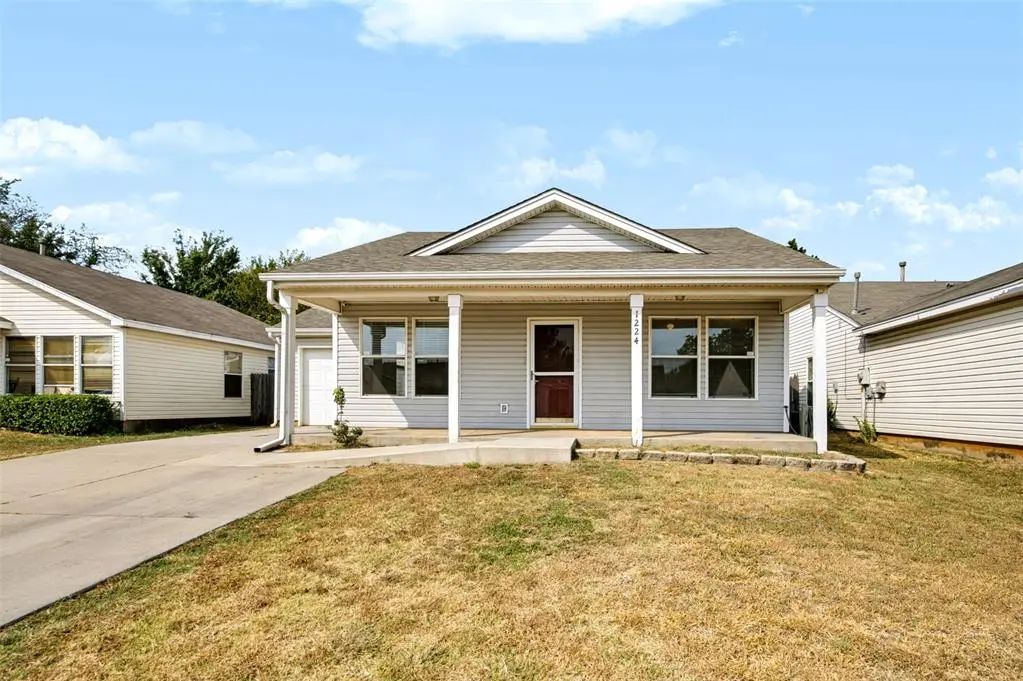 Homes for Sale located at 1224 Briar Patch Way, in the city of Norman, OK 73071