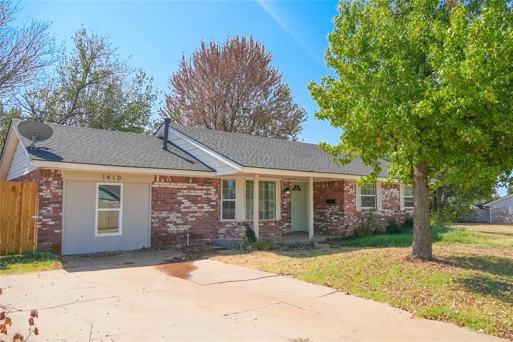 Norman Homes for Sale in the neighborhood of High Meadows in the Zipcode of 73071