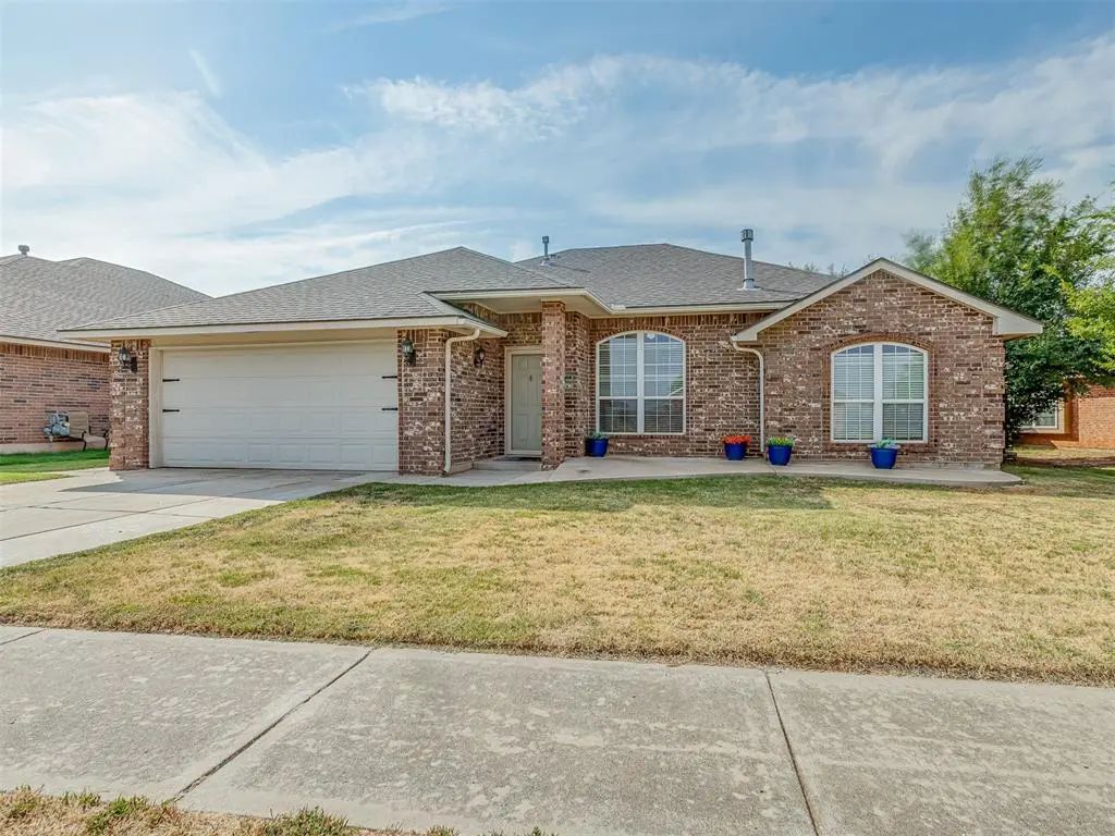 2200 Scissortail Landing Drive, Edmond