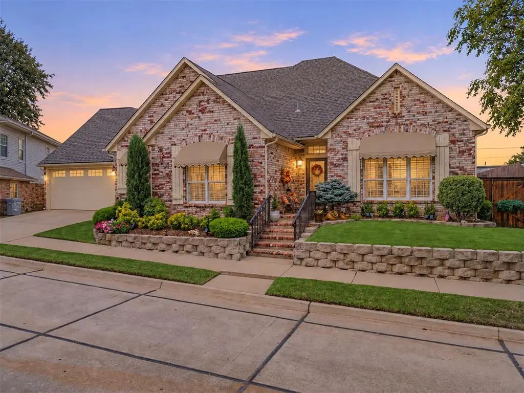2801 Verona Court, Edmond