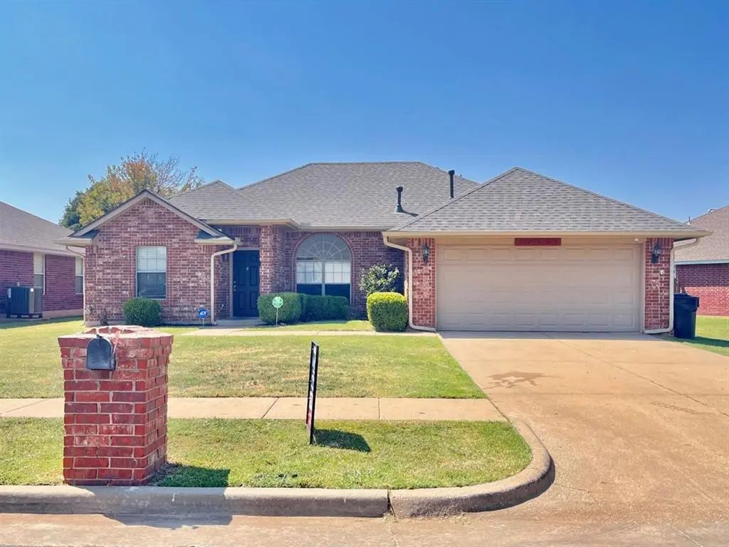 17505 Bronze Lane, Edmond