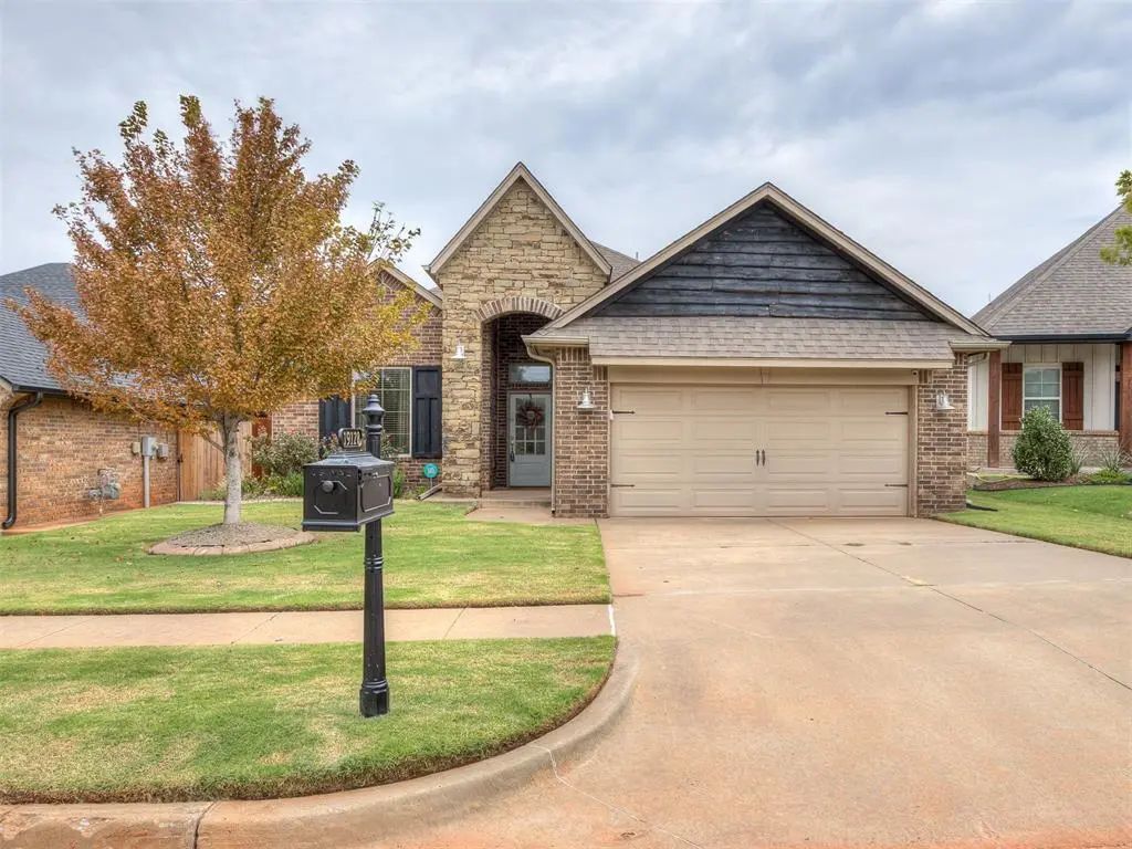 19128 Rush Springs Lane, Edmond