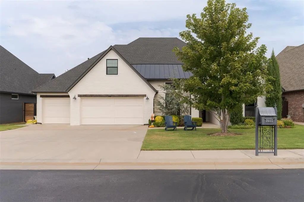 2401 Semillon Way, Edmond