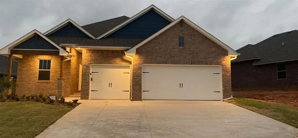 5201 Skylar Rae Road, Edmond