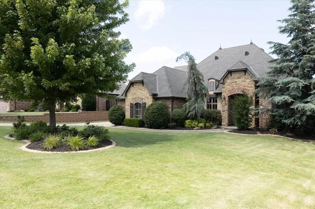 5000 Tower Bridge Court, Edmond