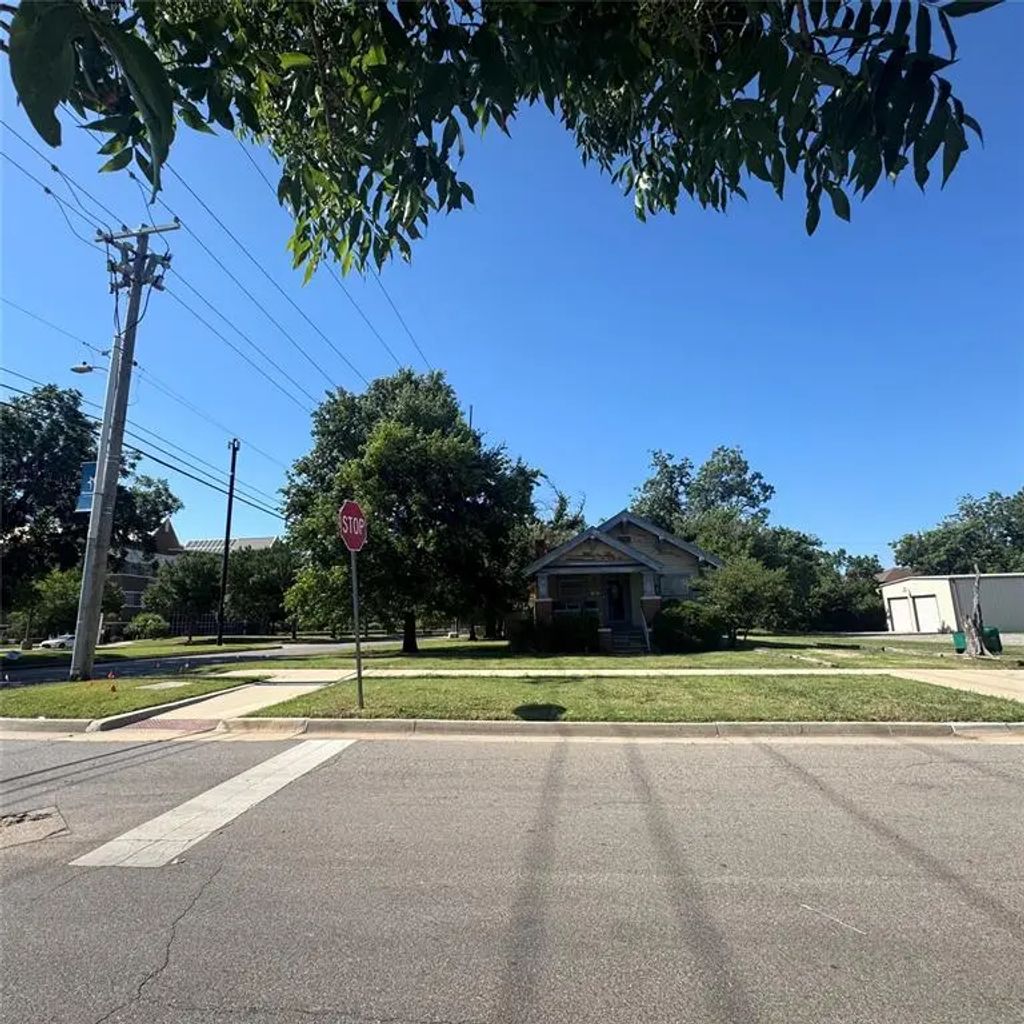 1447 Nw 25th Street, Oklahoma City