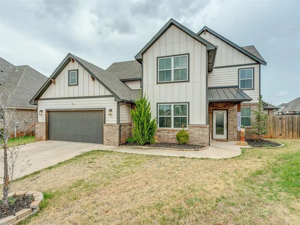 6263 Macarthur Park Circle, Edmond