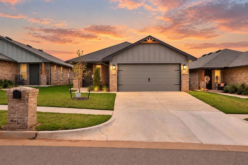 3008 Nw 196th Place, Edmond