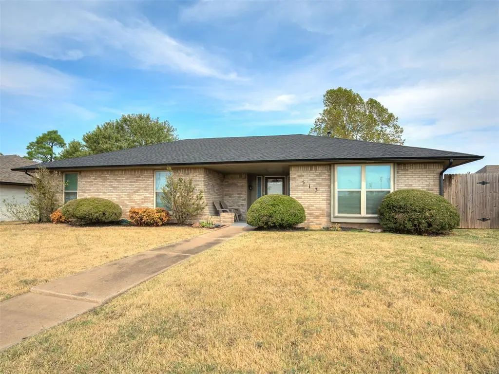 513 Smiling Hill Boulevard, Edmond