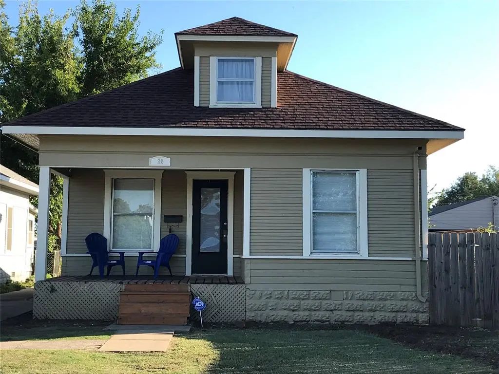 28 W Hurd Street, Edmond