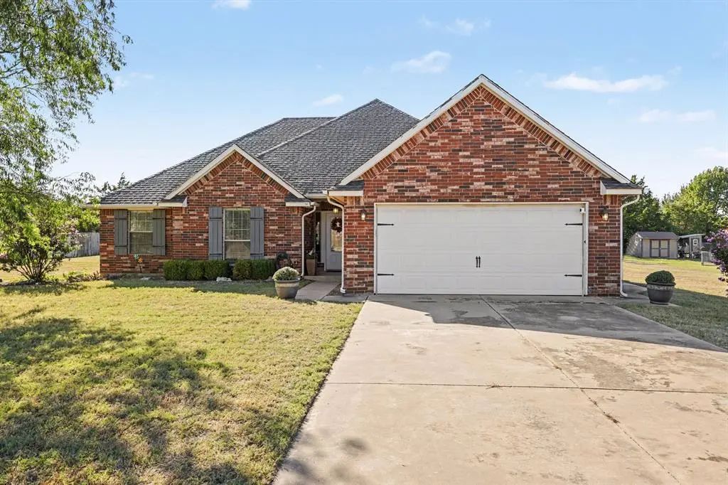 10955 N Lily Lane, Edmond