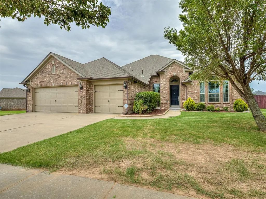 18501 El Greco Drive, Edmond