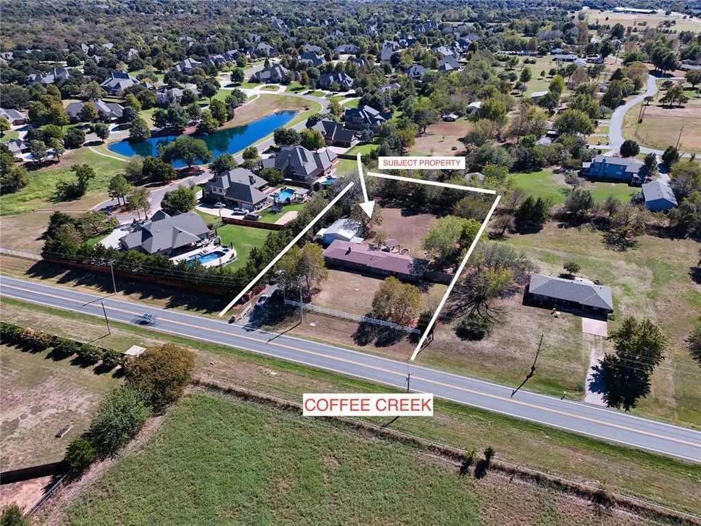 834 E Coffee Creek Road, Edmond