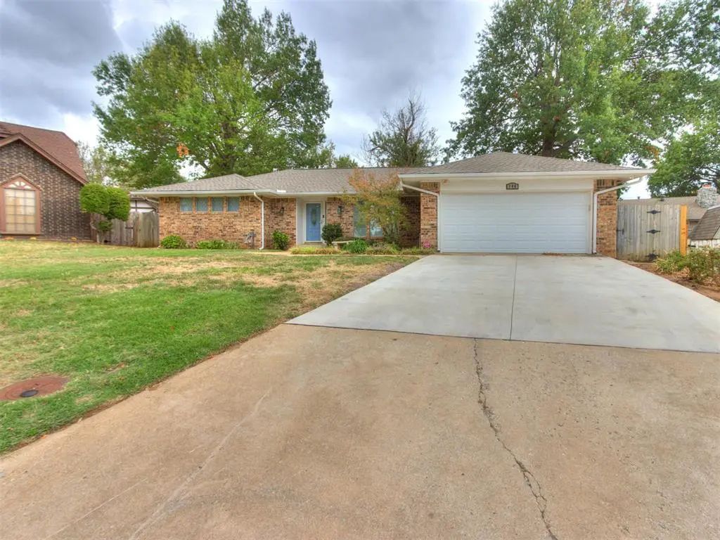 104 Redbird Circle, Midwest City, OK, 73110 - Country Club Terrace - 1251934, Residential