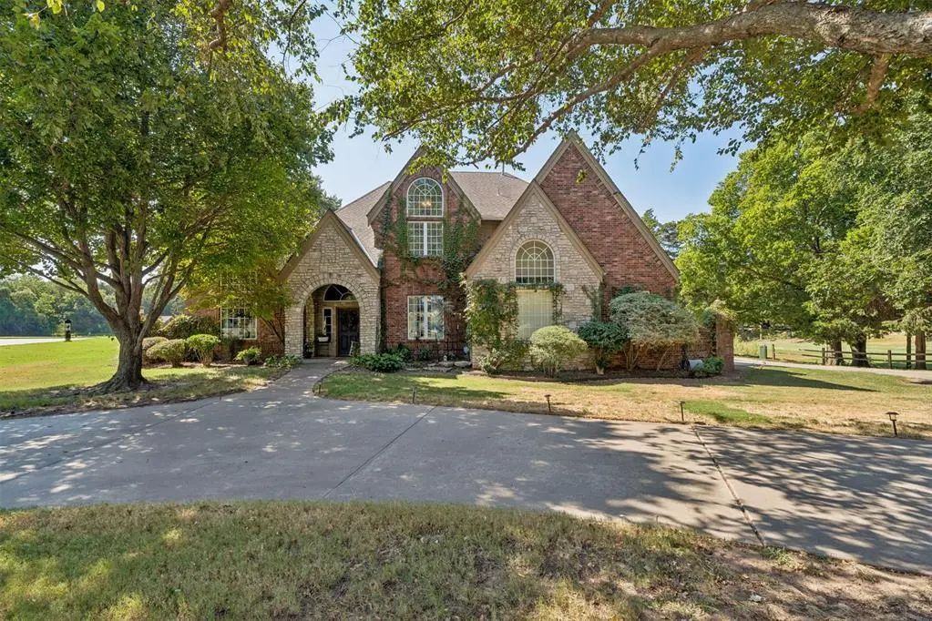 1400 Pebble Beach Drive, Norman, OK, 73072 For Sale