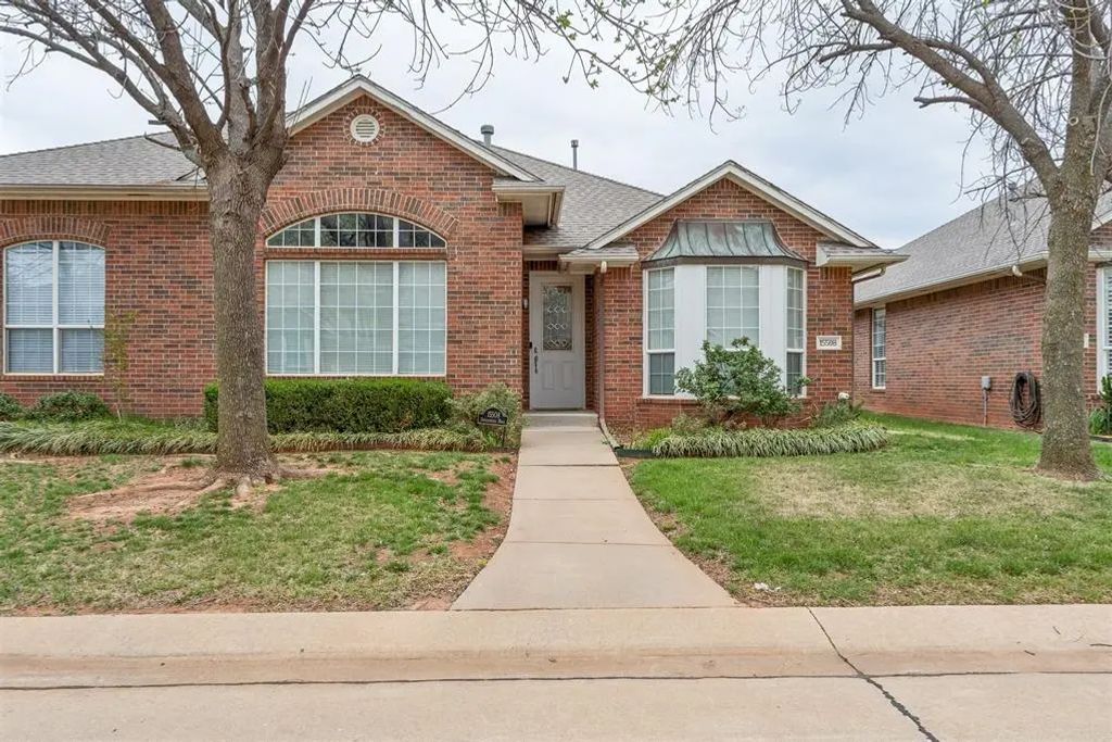 15508 Swallowtail Road, Edmond