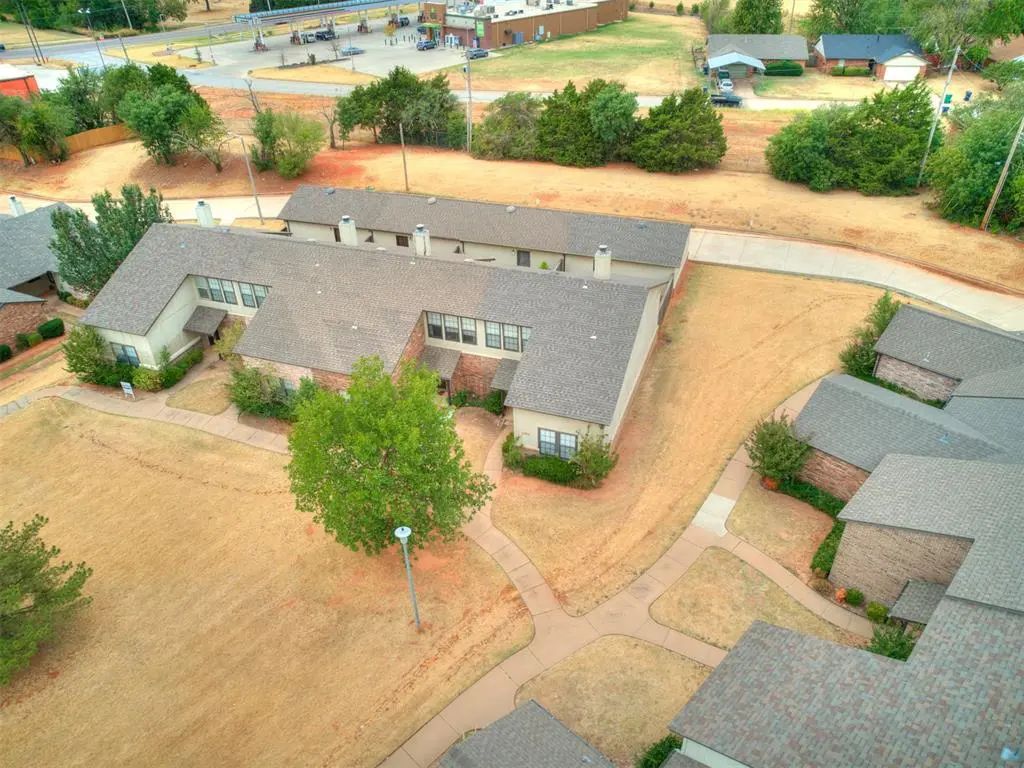 13819 W Crossing Way, Edmond