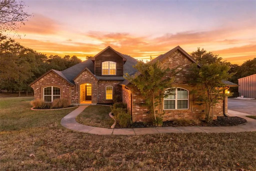 Homes for Sale located at 13915 S Anderson Road, in the city of Arcadia, OK 73007