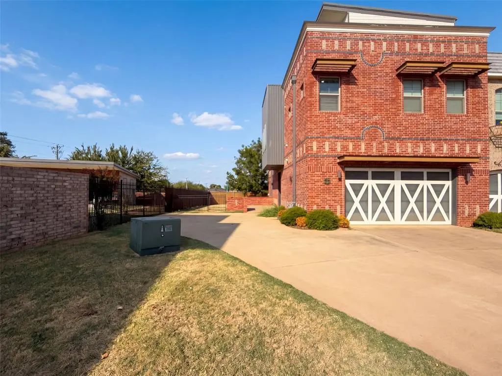 549 S Fretz Avenue, Edmond