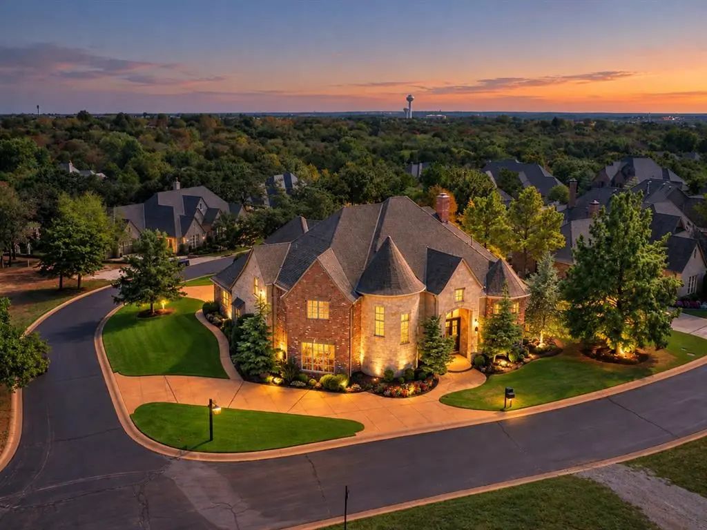 1108 Shadow Wood Drive, Edmond
