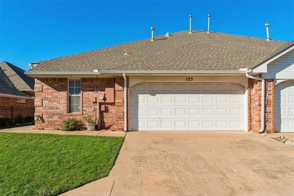 509 S Santa Fe Avenue 123, Edmond