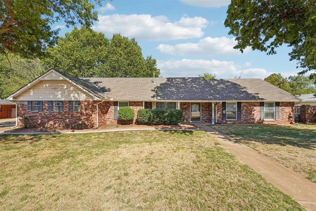 3737 Rolling Lane, Midwest City, OK, 73110 For Sale