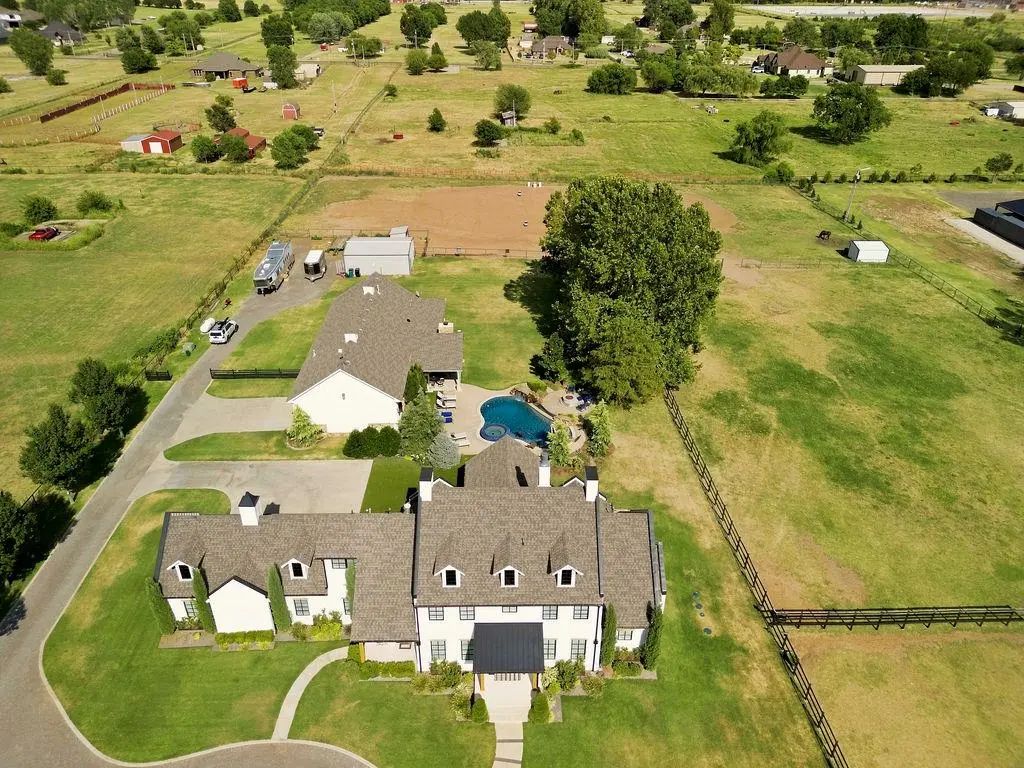 Homes for Sale located at 15500 S Drexel Avenue, in the city of Oklahoma City, OK 73170