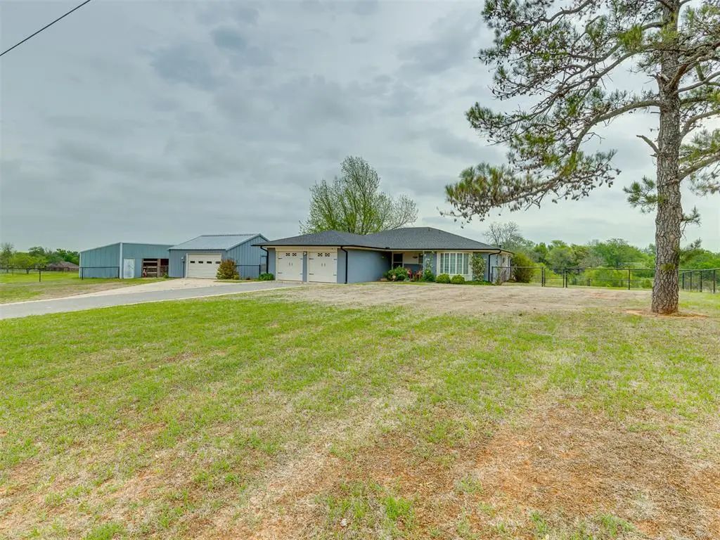 Residential Real Estate for Sale located in the neighborhood of N/A, in the city of Newcastle, OK