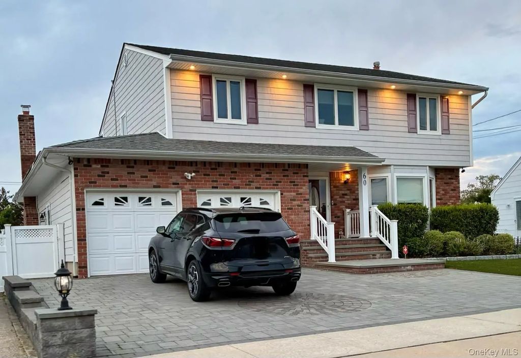 60 S Crescent Drive, Farmingdale