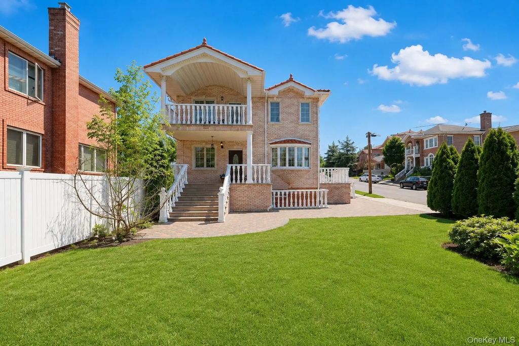 24809 Rushmore Avenue, Douglaston