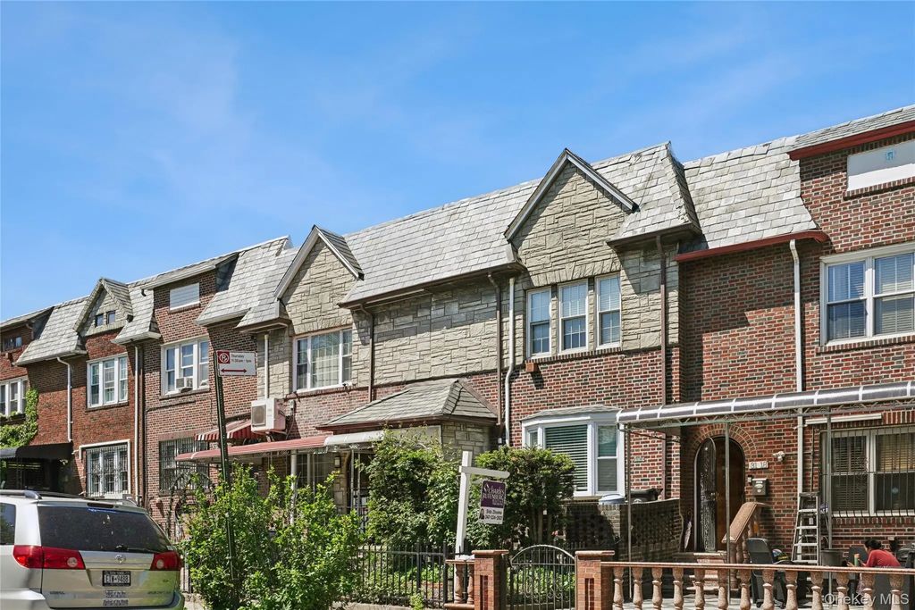 3120 78th Street, East Elmhurst