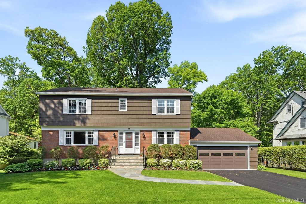 98 Soundview Avenue, White Plains