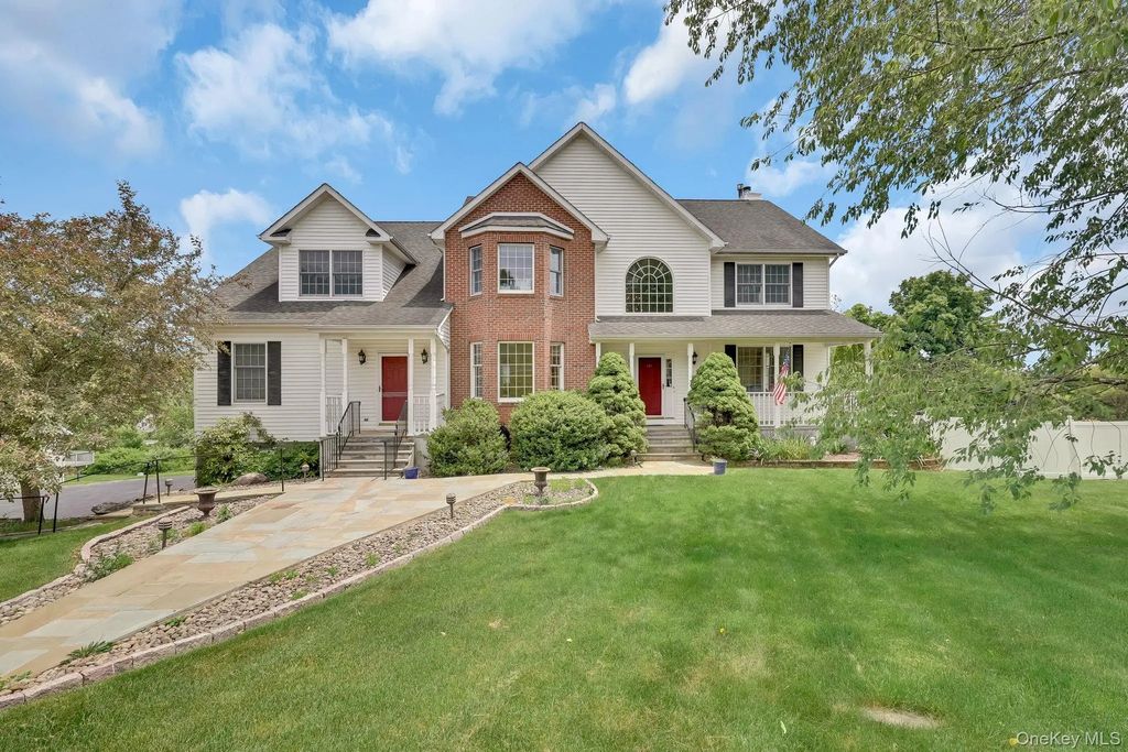137 Duke Drive, Carmel