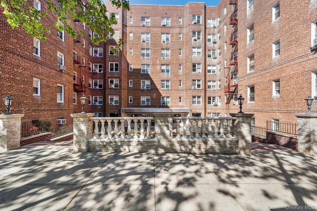 6360 102nd Street # A11, Rego Park