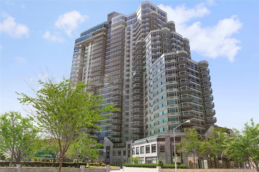 112-01 Queens Boulevard # 21b, Forest Hills