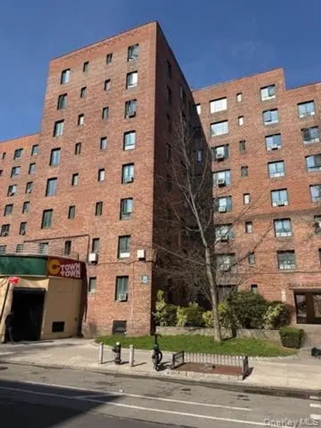 1566 Unionport Road # 2h, Bronx