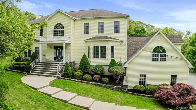 24 Muscoot Road E, Mahopac