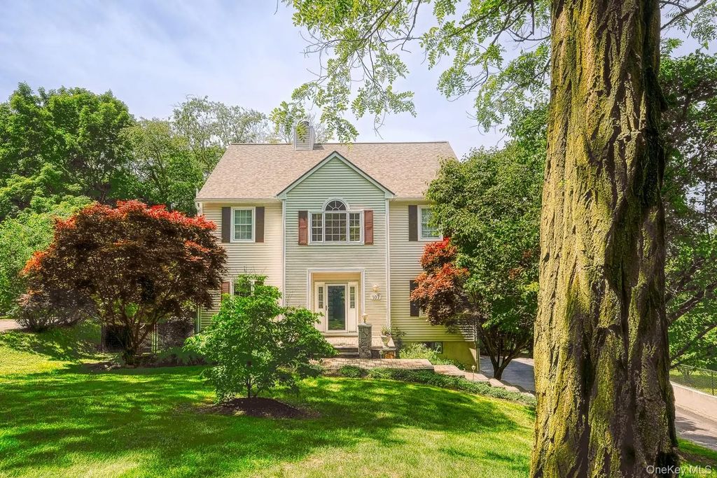 107 Scenic Drive W, Croton-on-Hudson